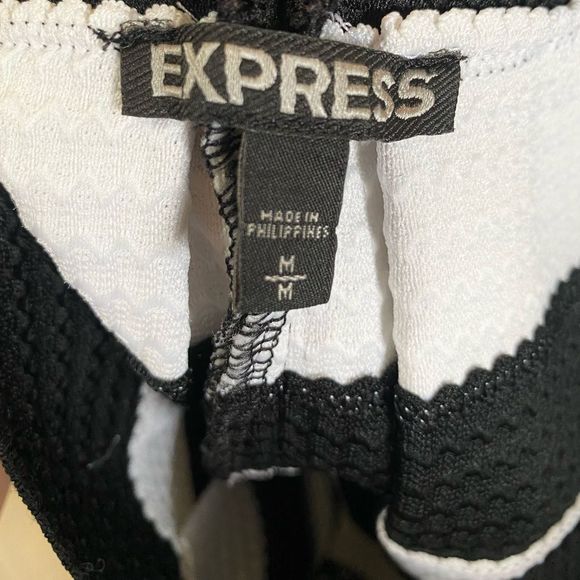 🔔 MADE IN THE PHILLIPINES WHITE && BLACK SKIRT ($25 for 3 items) - Picture 4 of 4